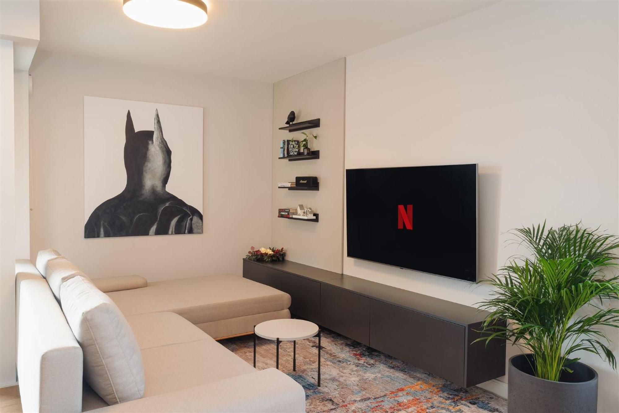 Luxury Sunny - Garage Parking, Metro, Balcony, Ps5 With Games Apartament Praga